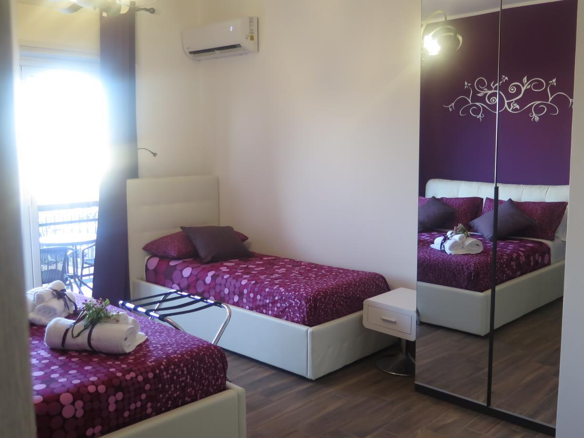 Symposium Bed&Breakfast Aeroporto di Catania Fontana Rossa Esterno foto